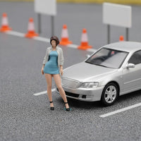 Dress Miniature Figurine Realistic Detail 1/64 Scale Female Figurine Detailed Resin Female Figure for Hobbyists