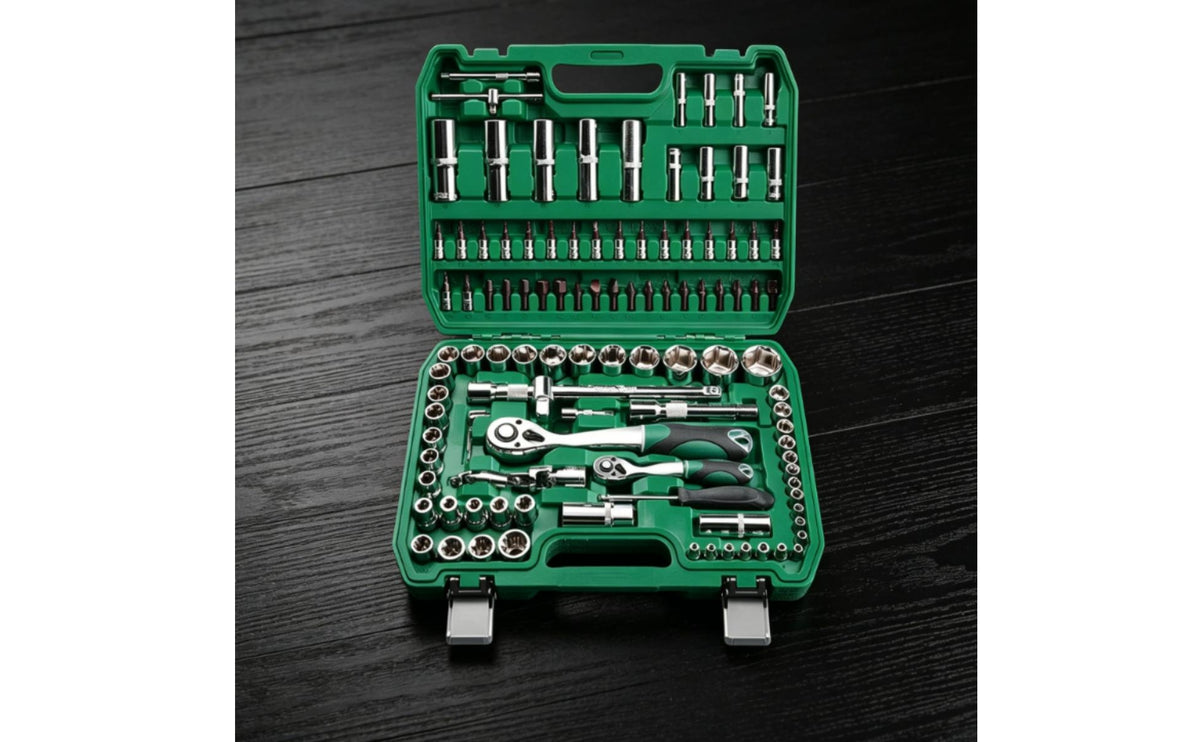Socket Set with Case Automotive Mechanics Tool Kit Portable Socket Set with Ratchets for Home Mechanics, Garage, Roadside Emergency