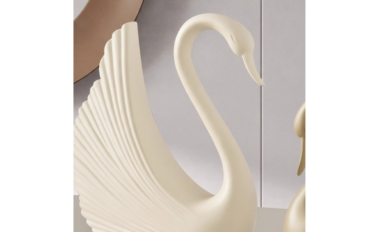 Elegant Swan Figurine Matte Swan Statue Sculpted Sculptures with Ribbed Wings Minimalist for Homeowners, Art Lovers, Living Room, TV Cabinet, Entryway