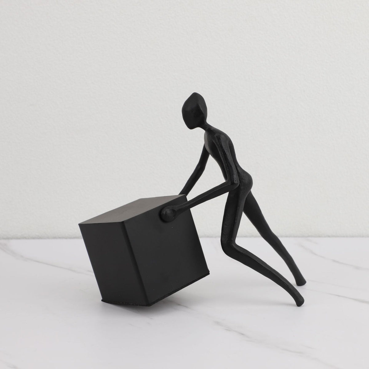 B Cube Man 18-9-16cm