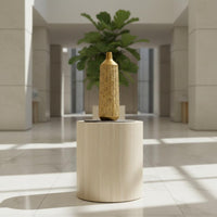 Gold Floor Vase Luxury Look Hammered Metal Vase for Retail Display
