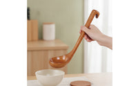 Soup Ladle Long-Handle Wooden Ladle Deep-Bowl Wooden Spoon with Back Hooks for Home Cooks, Hosts, Hot Pot, Dining Table