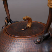Hammered Teapot Large-capacity Heat-resistant Copper-tone Vessel with Dimpled Texture and Comfortable Handle Suitable for Tea Lovers Tea Table Tea Service Gift Giving