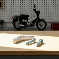 Machined-Metal Lever Plate with Bolts Bolt-on Motorcycle Modification Bracket Slim Motorcycle License Plate Bracket Compact