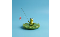 Fishing Frog Figurine Handcrafted Look Buoyant Frog Statue Resin Pond Floater for Carp Tank, Patio
