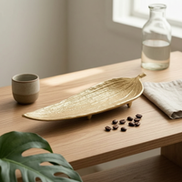 Leaf-Shaped decorative Tray with Feet Decorative Leaf Tray Low-Profile for Coffee Table