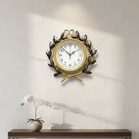 American Design Hanging Clock Metal Frame French Retro Timepiece for Bedroom