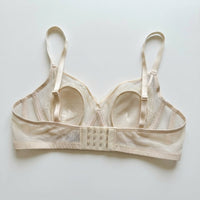 Lace Trim Underwire Bra for Women with Bunny Ear Cup Design, Full Support with Adjustable Straps for Everyday Wear