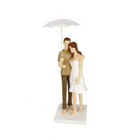 Couple Under Umbrella Ornament Artistic Couple Under Umbrella Figurine Modern Handcrafted Resin Lover Statue for Newlyweds, Couples, Desktop