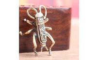 Decorative Grasshopper Drawer Pull Compact Furniture Knob Vintage-Inspired Brass Cabinet Handle Sculpted for Cabinets, Drawers, Wardrobes