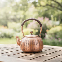 Tea Kettle with Heat-Resistant Handle Easy to Clean Copper Kettle with Lid