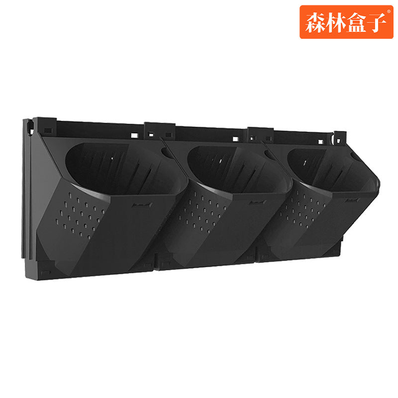 5017 Three-hole Blk