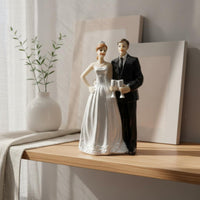 Wedding Cake Topper Couple Creative Design Resin Wedding Couple Statue Romantic
