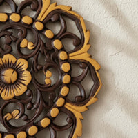 Round Carved Wall Plaque Textured Surface for Guesthouse