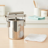 Detachable Manual Food Press Multi-Functional Stainless Steel Food Press Rust-Resistant Manual Vegetable Press Dishwasher Safe for Home Cooks