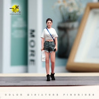 VM 1/18/24 Fashion Handbag Girl Miniature Figure