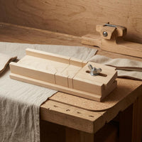 Wood Guide Box Visible Grain Slot Guide Box Simple Block Design
