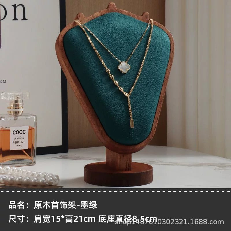 Walnut Green
