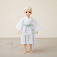 OB11 Traditional Chinese Robe Outfit Finely Crafted Miniature Traditional Outfit for Hobbyists