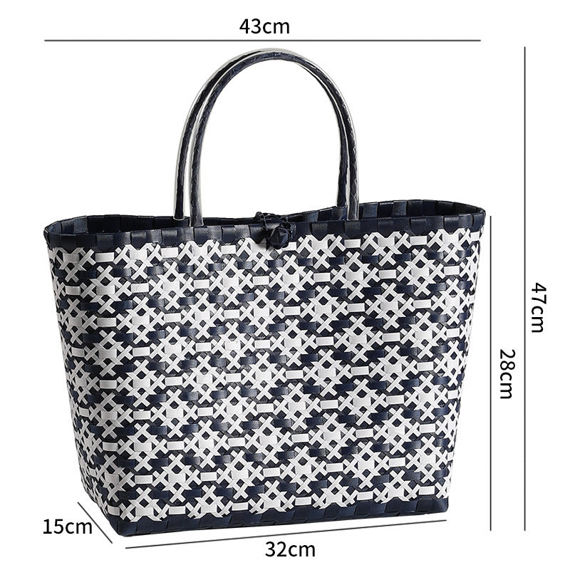 Dark Blue Wht Plaid / Large