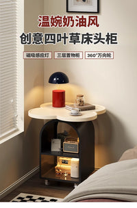 床头柜简约现代卧室家用小户型床边柜创意角几奶油风收纳置物架 【四叶草】原木色木板+黑架【感应灯+万向轮】