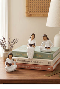 European Minimalist Resin Figurine - Girl Reading Book