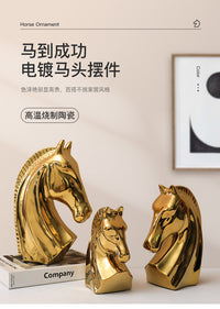 轻奢陶瓷创意工艺品马头摆件样板房软装玄关书房办公桌面动物摆设