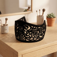 Ornate Velvet Headband with Cutout Pattern Luxurious Cutout Hairband Structured Decorative Headband Elegant for Women, Girls, Parties, Photoshoots, Daily Wear