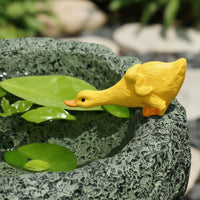 Duck Figurine Planter Creative Design Faux Stone Duck Pot Hand-Painted for Patio