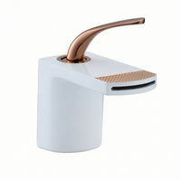 Waterfall Washroom Faucet Deck-Mounted Washroom Sink Faucet Fixture