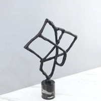 Geometric Line Sculpture Minimalist Line Drawing Statue Rust-Resistant