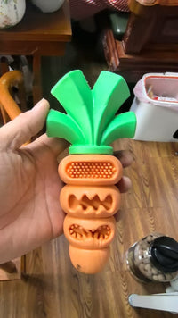 Pet Carrot Rubber Chew Toy for Dogs
