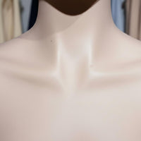 Mannequin Head with Shoulders Life-Size Hairpiece Stand Bust Material for Photo Photography