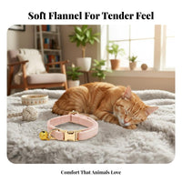 Soft Material Velvet Kitten Collar with Bell Lightweight Kitten Bell Collar for Kittens, Puppy Owners, Daily Wear, Indoor Use, Photo Shoots