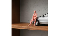 Diorama Photographer Figure Realistic Seated Figure with Camera Collectible Photographer Figurine for Desk Display