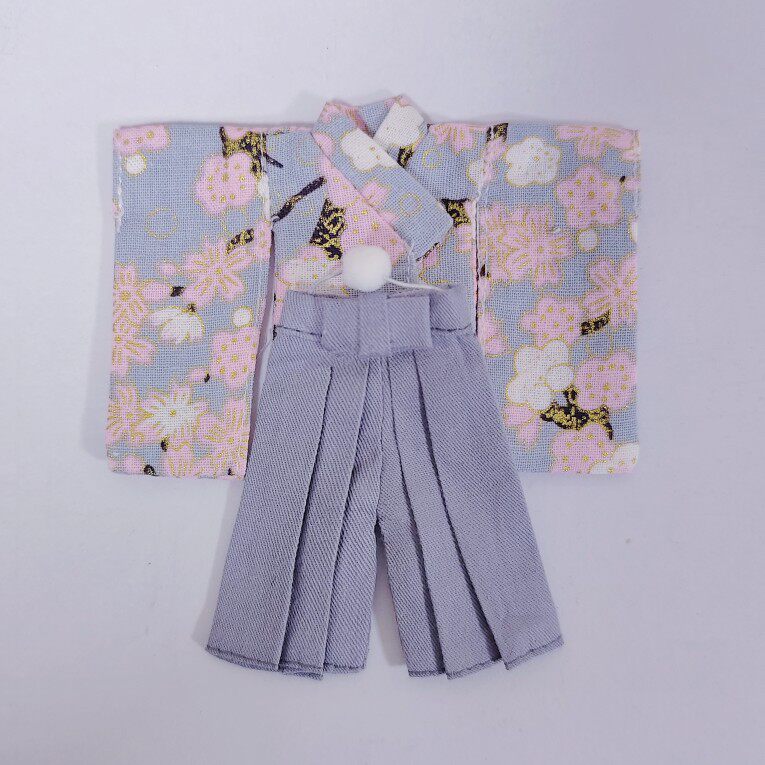 Blue Flower Gray
