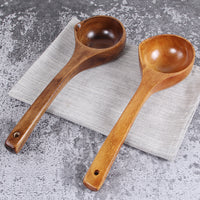 Long Handle Wooden Large Soup Spoon Big Wood Water Ladle Wine Spoon for Home Cooking Creative Japanese and Korean Wood Spoon Kitchen Wood Tableware