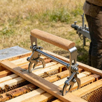 Beehive Frame Lifting Clamp Wooden Handle Apiary Tool Metal Body for Beekeepers
