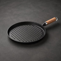 Cast Iron Frying Pan Uncoated Flat-Bottom Frying Pan Textured Surface