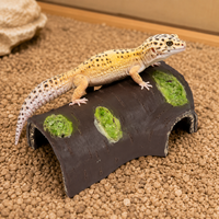 Snake Hide for Shedding, Vivarium Decoration, Naturalistic Resin Reptile Cave for Gecko & Snake, 14x9x5.5cm Luminous Shelter