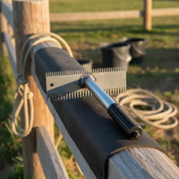 Double-Sided Cattle Brush Relieves Itching Serrated Livestock Curry Comb