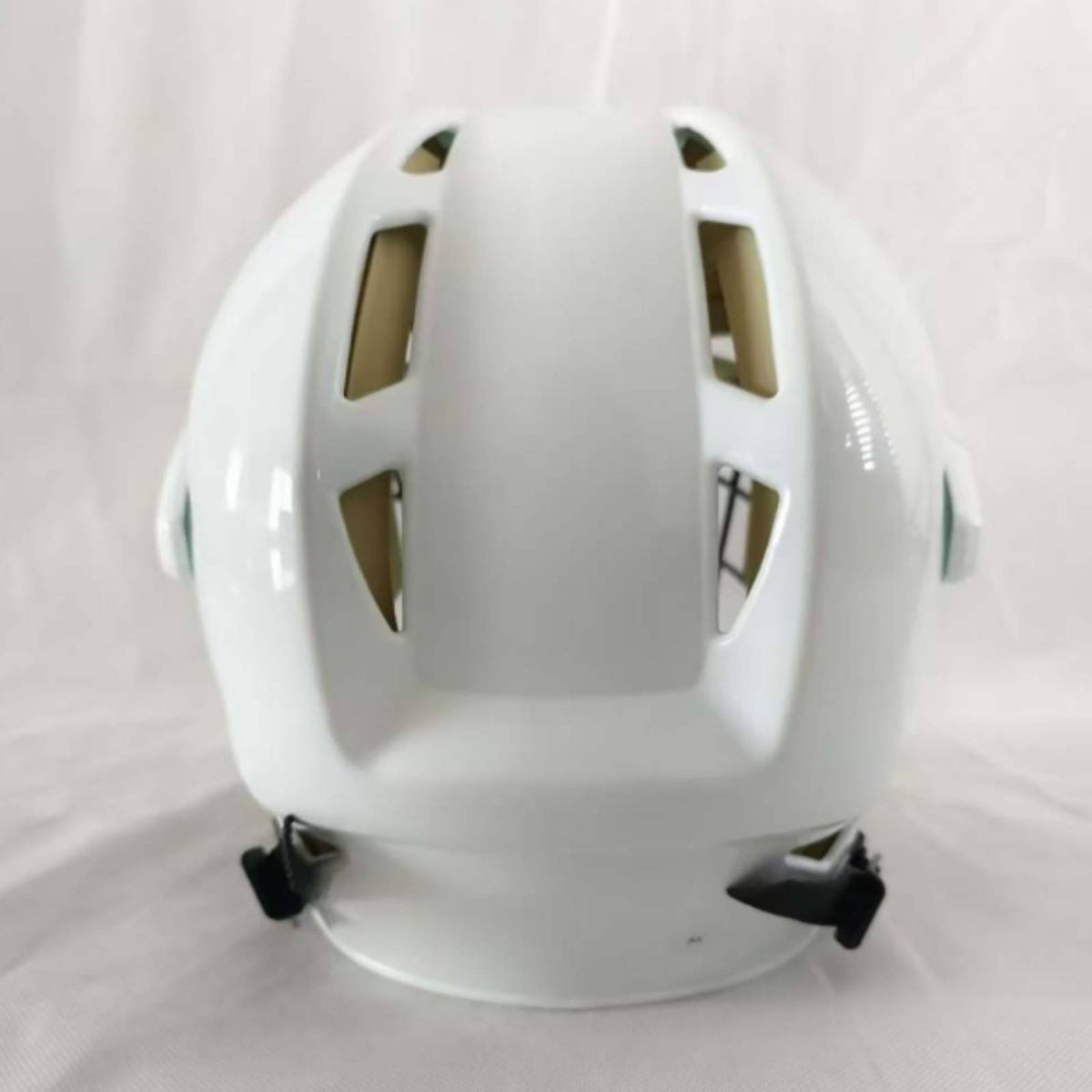 Ventilated Hockey Helmet with Face Mask Cage Adjustable Hockey Helmet with Facemask for Skaters