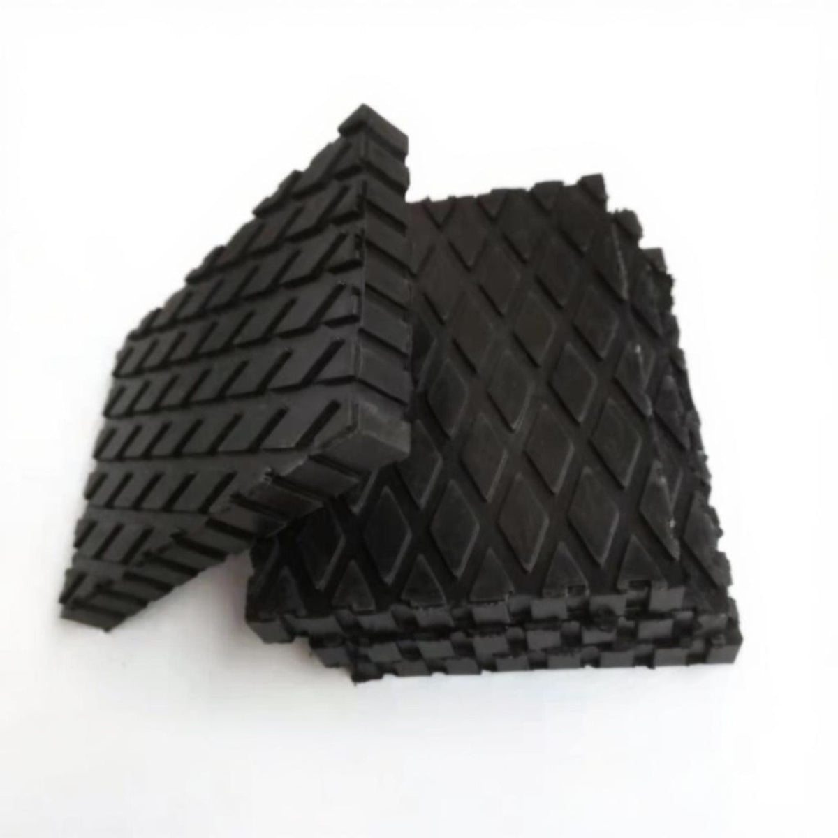 Non-slip heavy-duty car lift pad