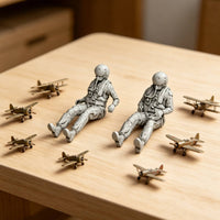 2 Figures Fighter Jet Crew Member Figures 1/48 Scale Fighter Cockpit Figure Pair 3D Printed F-16D Model for Display