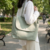 Travel Bag and Tote Bag with Flap Cover, Nylon Shoulder Bag for Women, Large Tote Bag for Work, Soft Shopping Bag with Internal Phone Pocket