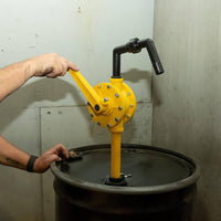 Manual Oil Pump Resistant Fluid Apparatus for Garage