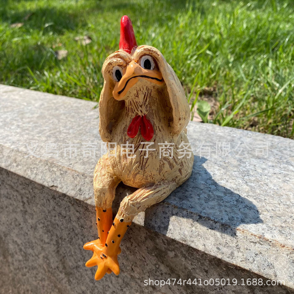 Resin Rooster Garden Ornament for Yard Decor