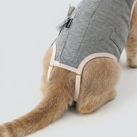 Recovery Suit for Cats with Tie Closure, Sleeveless Breathable Post-Surgery Wear, Anti-Licking Cat Suit for After Surgery