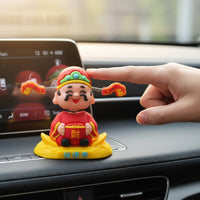 Shaking Head Car Doll Kawaii Design Cute Car Dashboard Figure Adorable Design