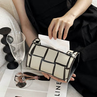 Textured Luxury Retro Pattern Tissue Box, Leather, Black and White